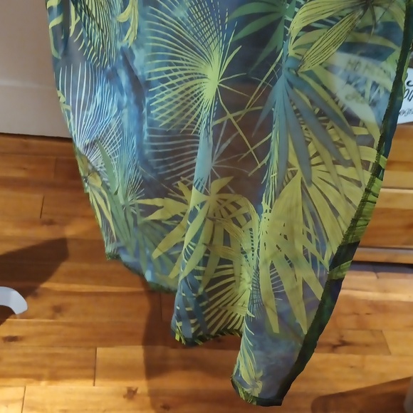 NEW VENUS Exaggerated Sleeve Twist Front Maxi Dress - Picture 6 of 14